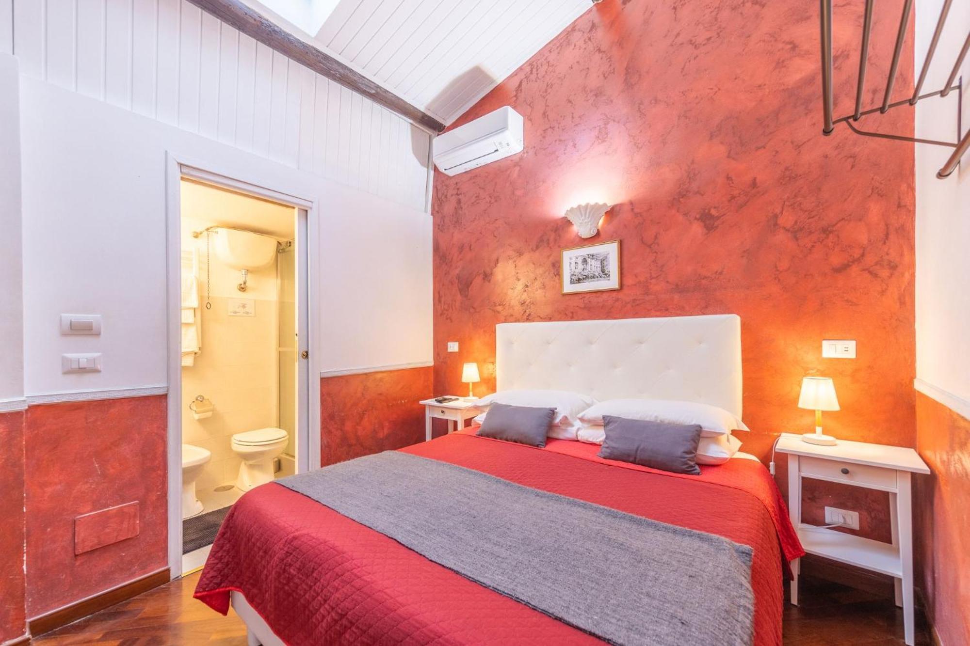 Room In Bb - Skylight Double Room In History House Roma Exterior foto